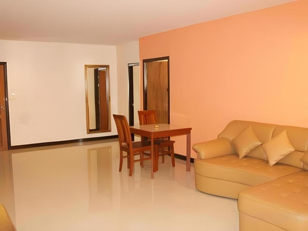 Hotel Siam Platinum Pattaya Extérieur photo