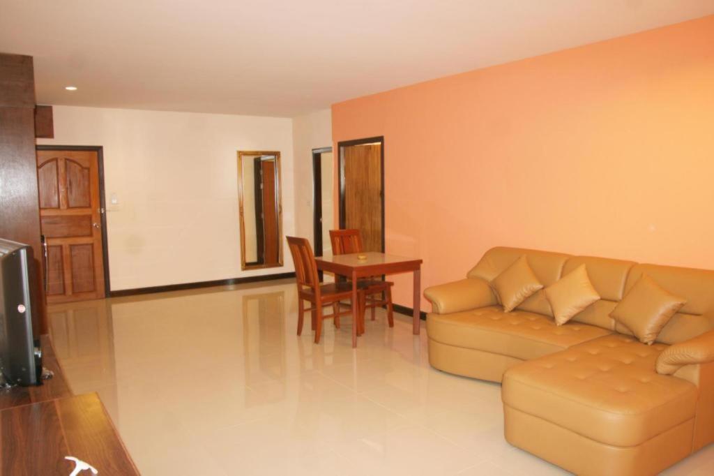 Hotel Siam Platinum Pattaya Extérieur photo