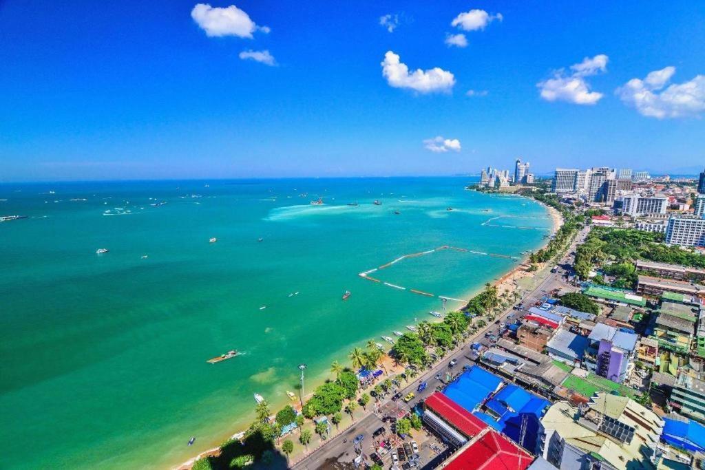 Hotel Siam Platinum Pattaya Extérieur photo